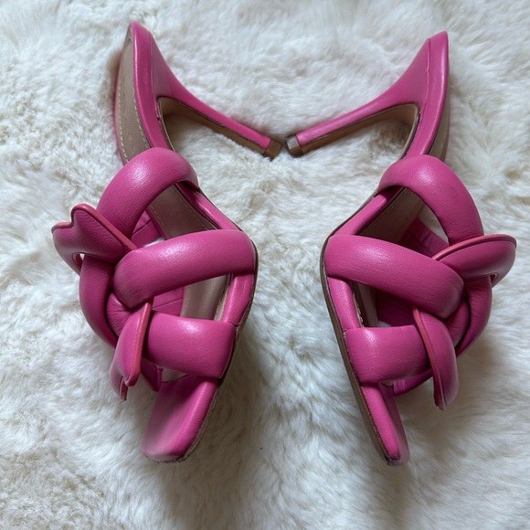 Coach sandal size 5 wore once - Picture 2 of 6